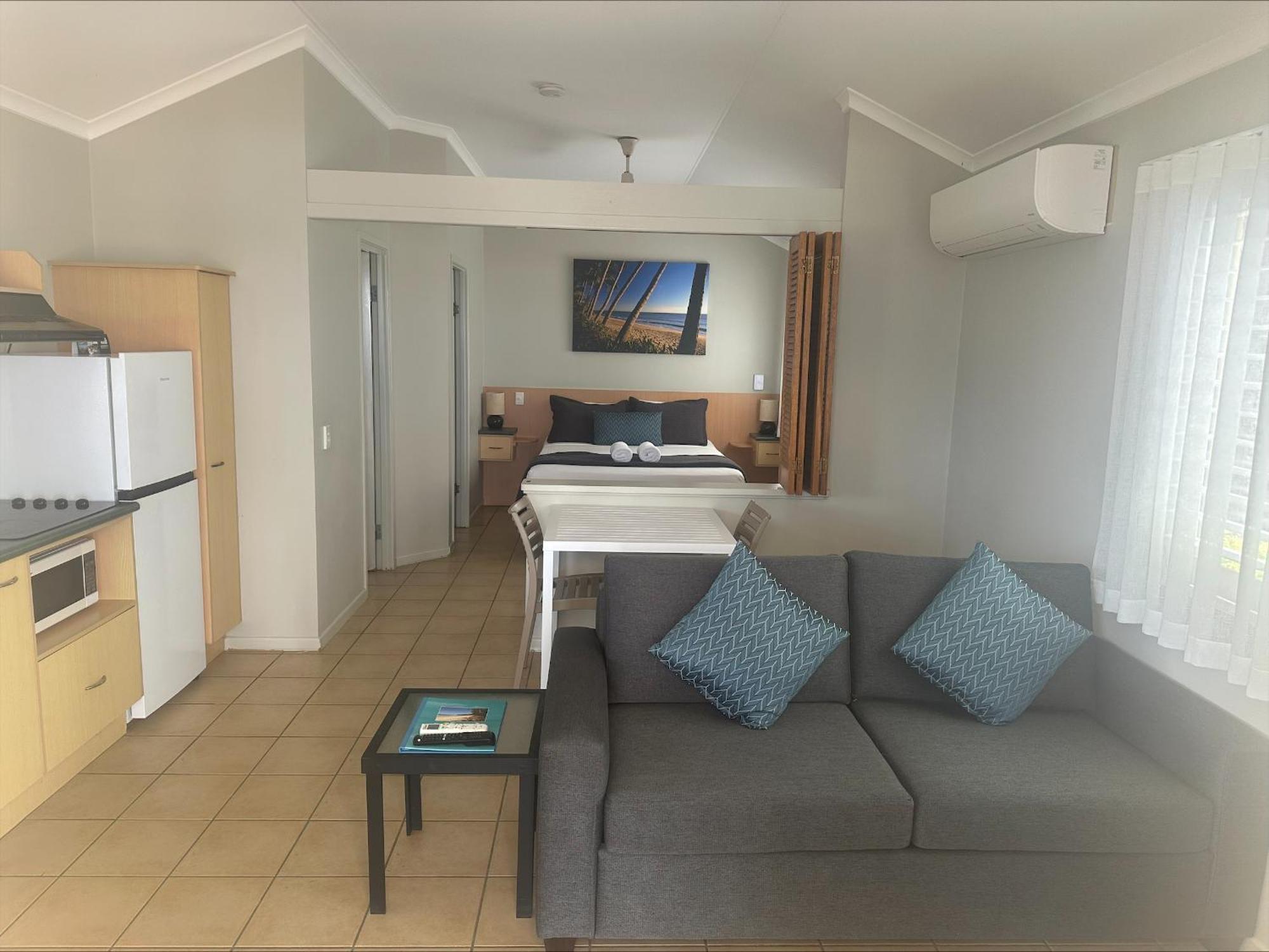 Ellis Beach Oceanfront Holiday Park 팜코브 외부 사진