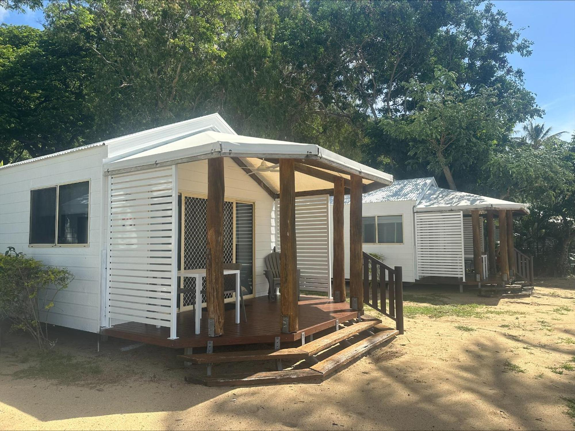 Ellis Beach Oceanfront Holiday Park 팜코브 외부 사진