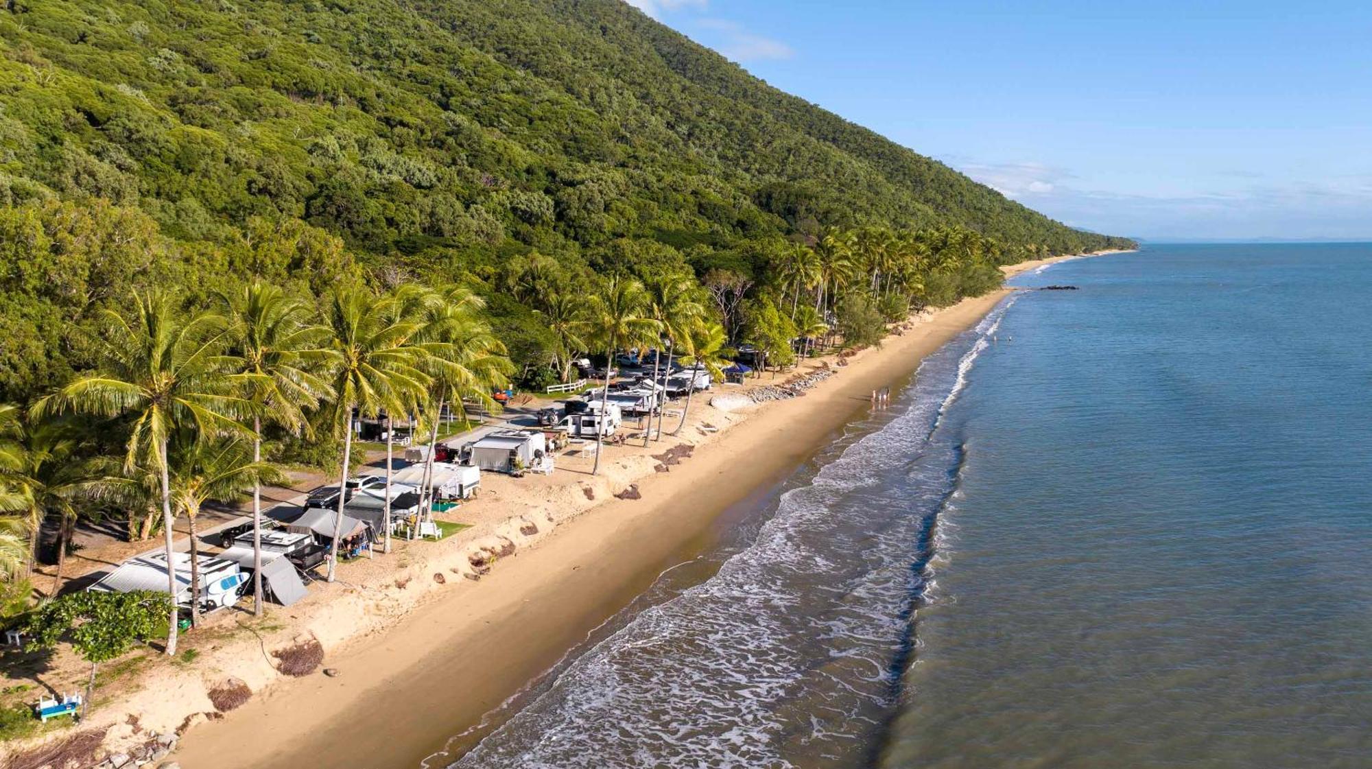 Ellis Beach Oceanfront Holiday Park 팜코브 외부 사진