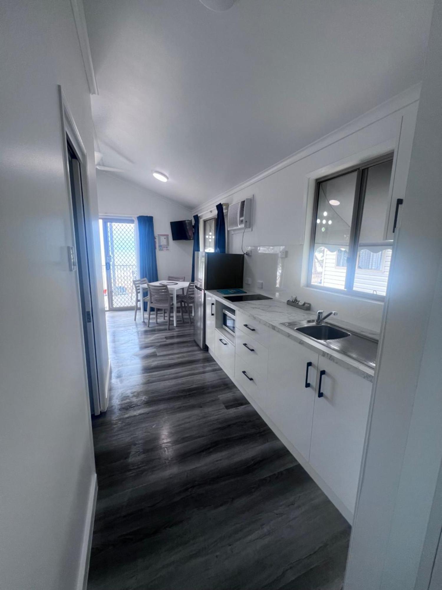 Ellis Beach Oceanfront Holiday Park 팜코브 외부 사진